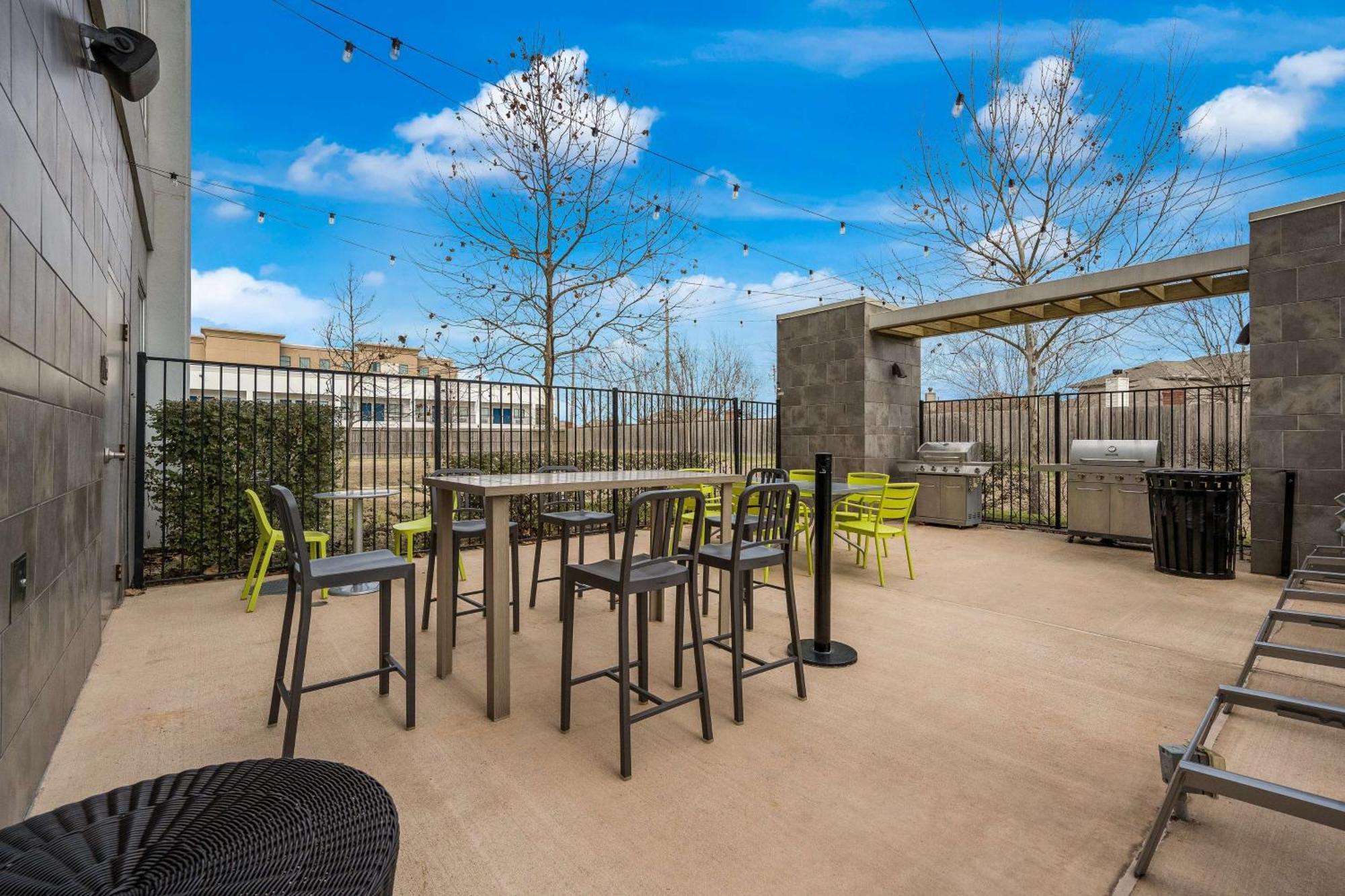Home2 Suites By Hilton Baytown Exteriör bild